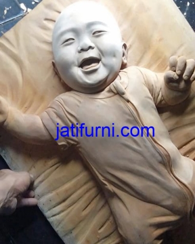 Patung Kayu Baby