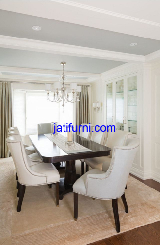 Set Kursi Makan Mewah Modern